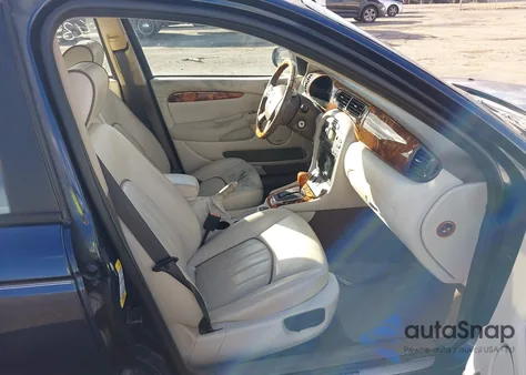 2007 Jaguar X-Type 3.0 из США, поврежденный, VIN SAJWA51A37WJ17320